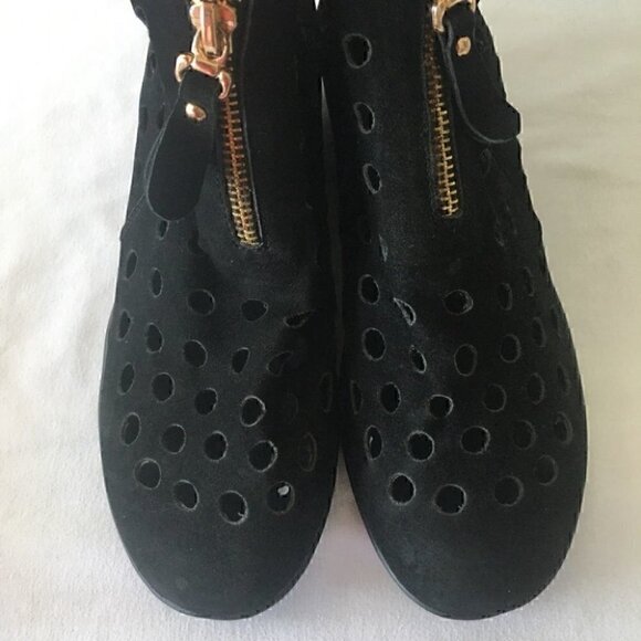 Black Wedged Shoes Size  6 - Picture 4 of 6